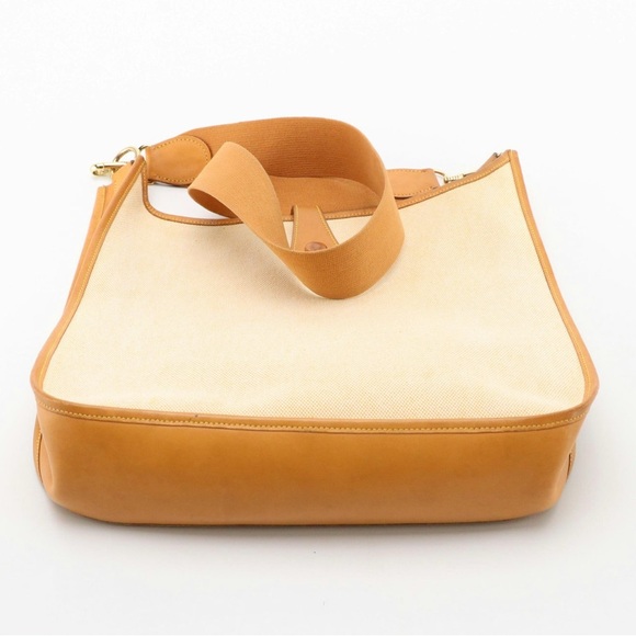 Hermès Toile‎ & Vache Leather Evelyne I GM Shoulder Bag – Vintage – Natural/Tan - Picture 4 of 16